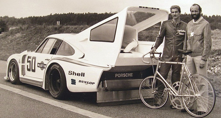 Porsche 935 Bike 01pop
